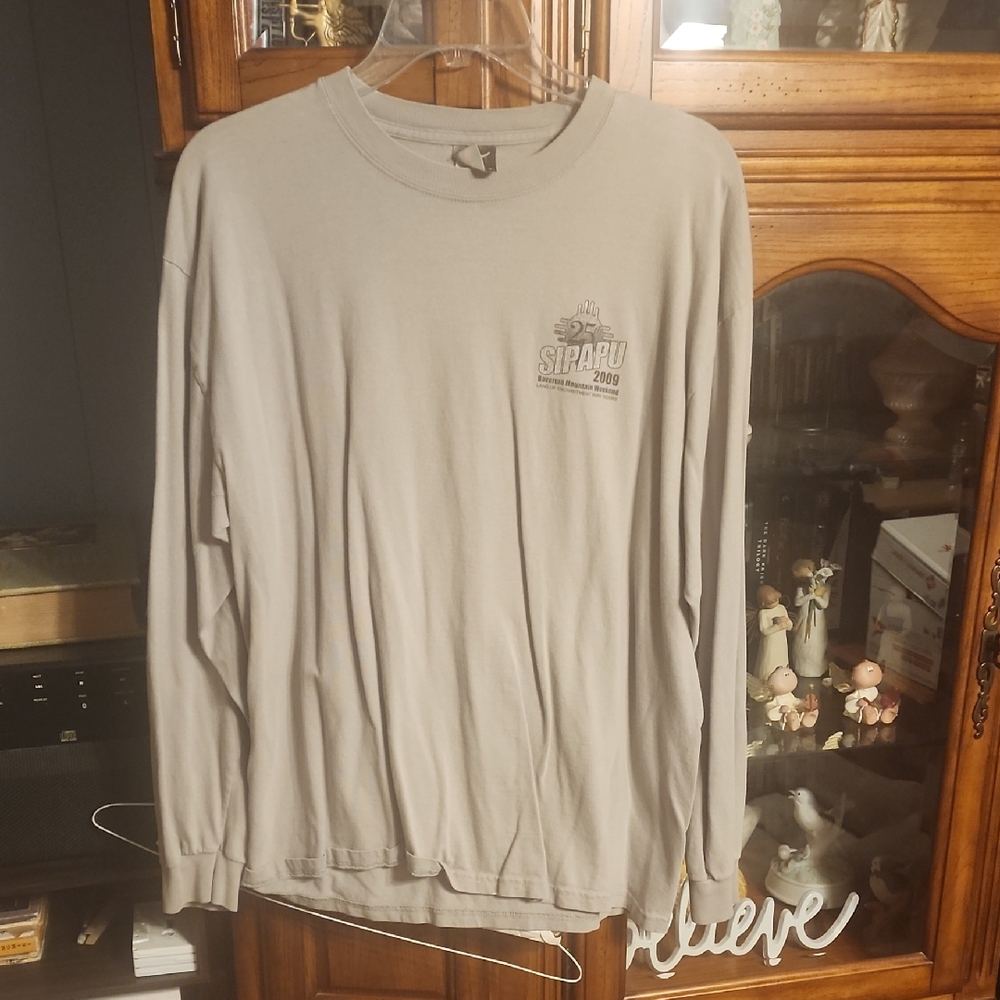✨5/$8✨ Hanes Sipapu BMW Rally Light Gray Long Sleeve Tee B6